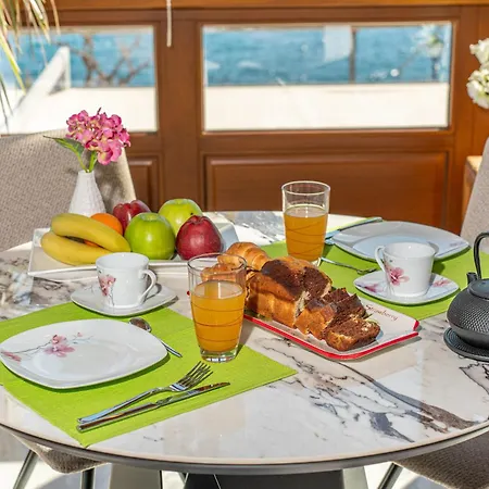 Apartment Sea Rock Agia Efimia