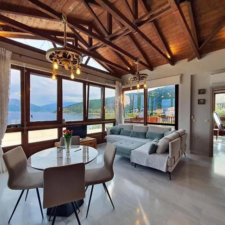 Sea Rock Apartment